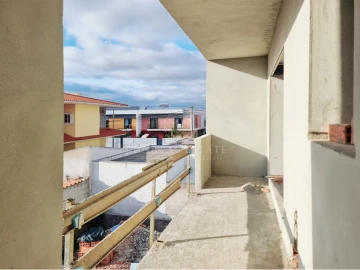 Moradia T4 para Venda em Fernao Ferro