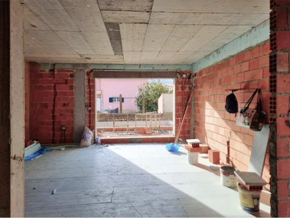 Moradia T4 para Venda em Fernao Ferro Foto 5