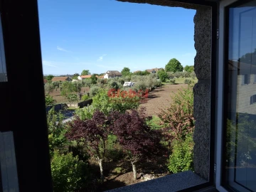 Moradia T4 para Venda em Romãs, Decermilo e Vila Longa