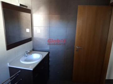 Moradia T4 para Venda em Romãs, Decermilo e Vila Longa