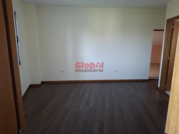 Moradia T4 para Venda em Romãs, Decermilo e Vila Longa