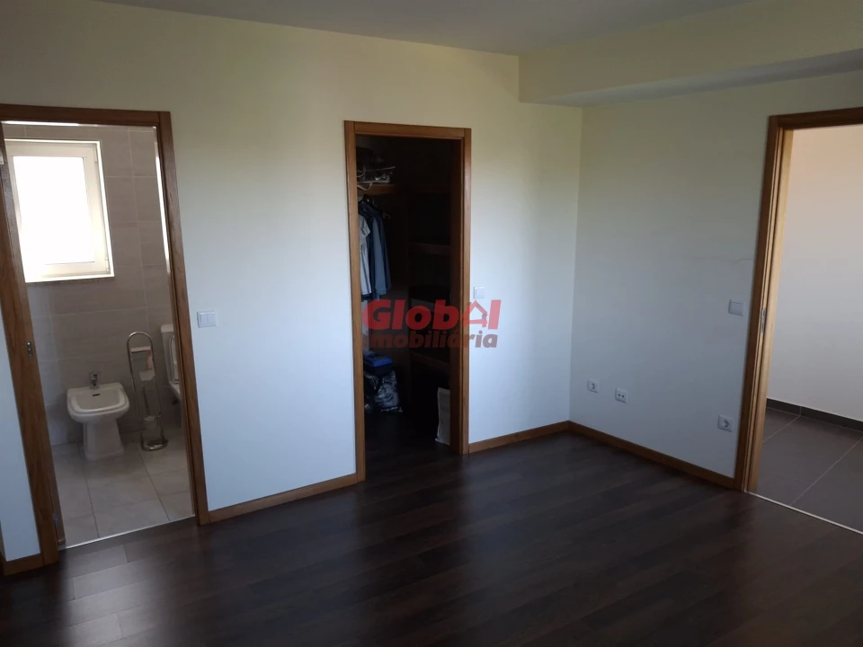 Moradia T4 para Venda em Romãs, Decermilo e Vila Longa Foto 23