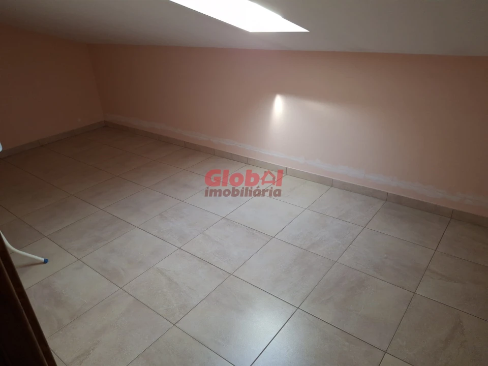 Moradia T4 para Venda em Romãs, Decermilo e Vila Longa Foto 22