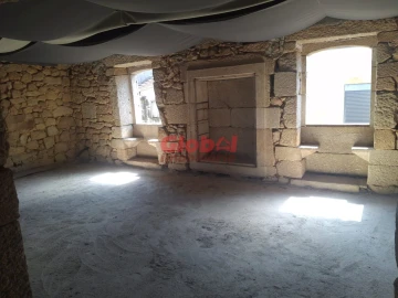 Moradia T0 para Venda em Campo