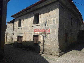 Moradia T0 para Venda em Campo