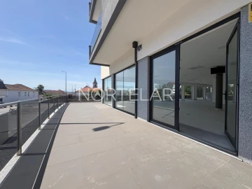 Loja para Arrendamento em Ribeirão