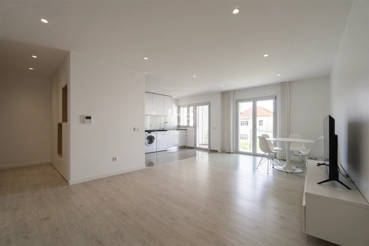 Apartamento T2 para Venda em Batalha Foto 2