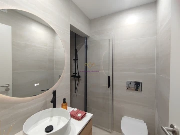 Apartamento T2 para Venda em Benfica