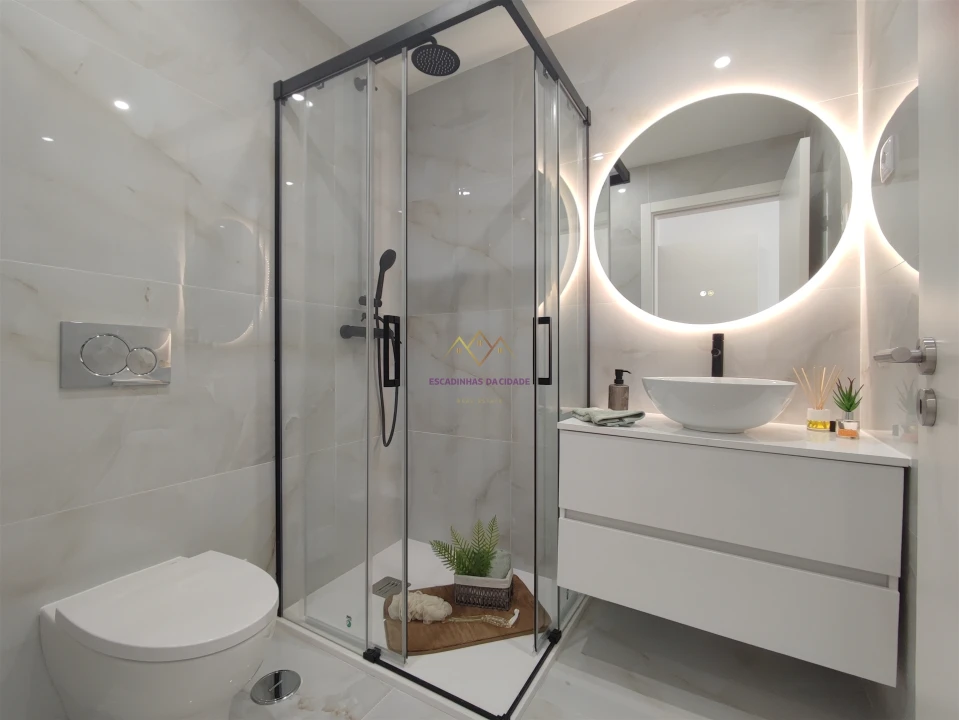 Apartamento T2 para Venda em Benfica Foto 27