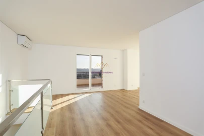 Apartamento T4 para Venda em Odivelas