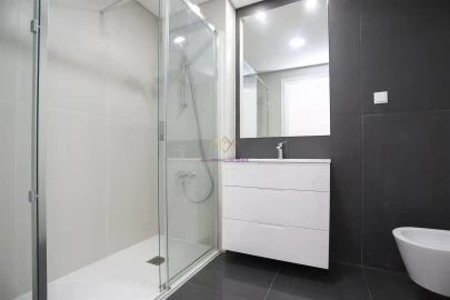 Apartamento T4 para Venda em Odivelas