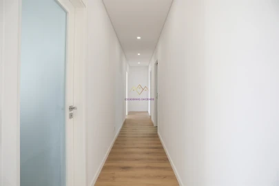 Apartamento T4 para Venda em Odivelas