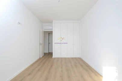 Apartamento T4 para Venda em Odivelas