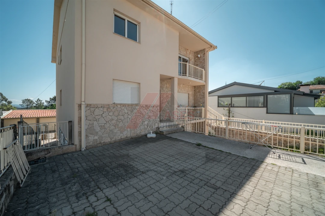 Moradia T3 para Venda em Arões (São Romão) Foto 19