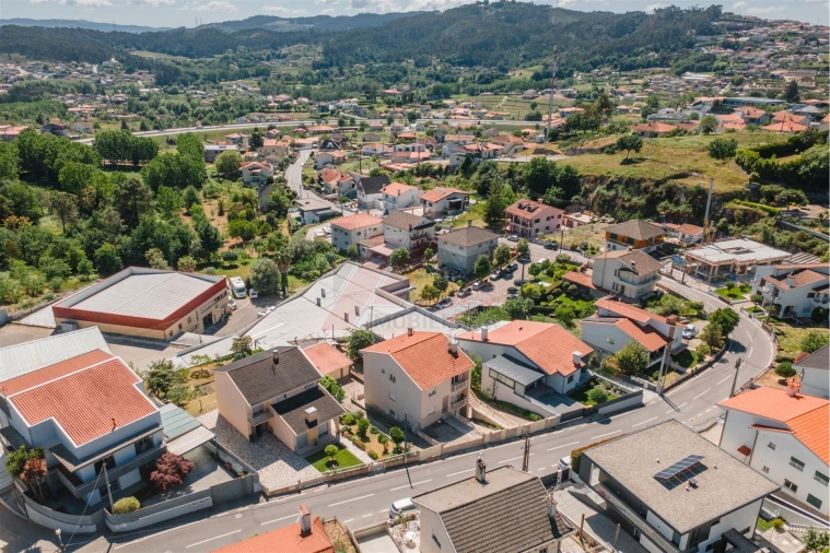 Moradia T3 para Venda em Arões (São Romão) Foto 42