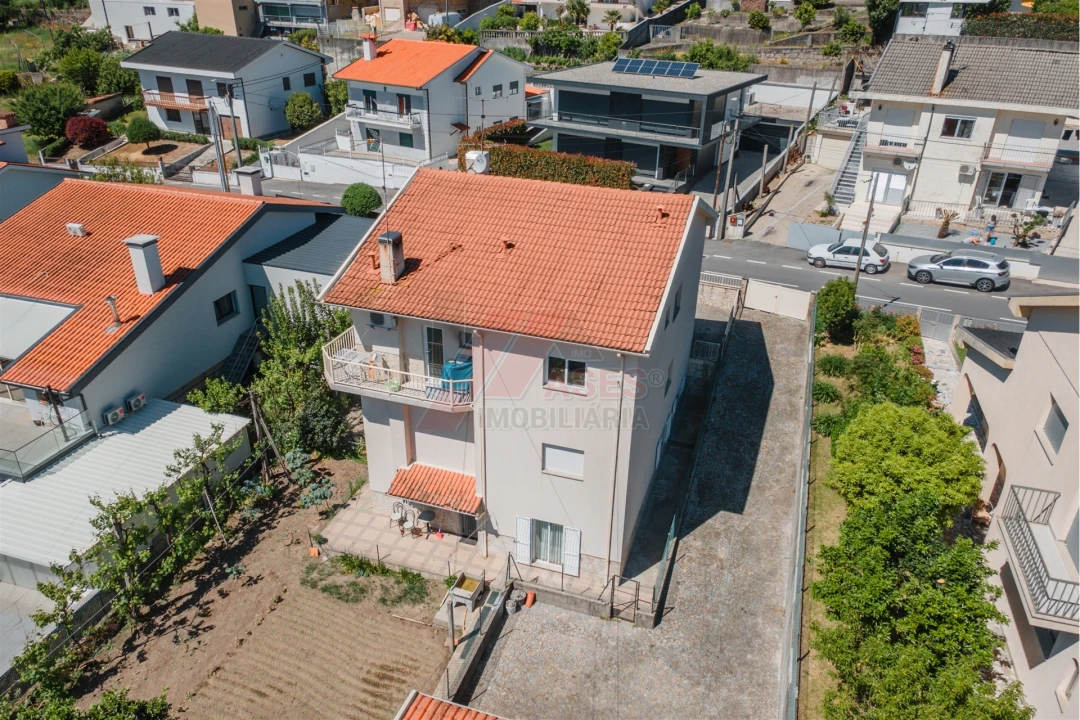 Moradia T3 para Venda em Arões (São Romão) Foto 40