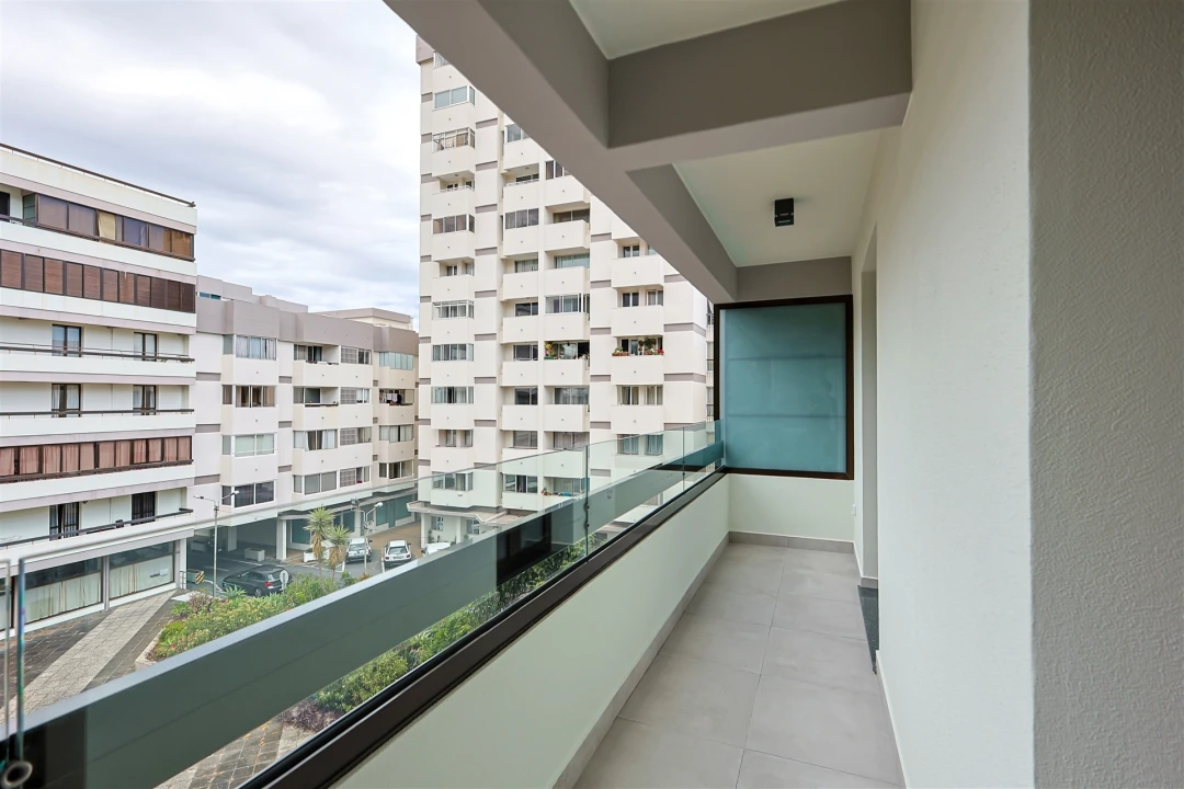 Apartamento T2 para Venda em Funchal (Se) Foto 7