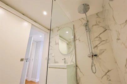Apartamento T2 para Venda em Funchal (Se)