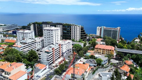 Apartamento T2 para Venda em Funchal (Se)