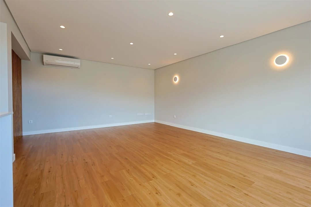 Apartamento T2 para Venda em Funchal (Se) Foto 33
