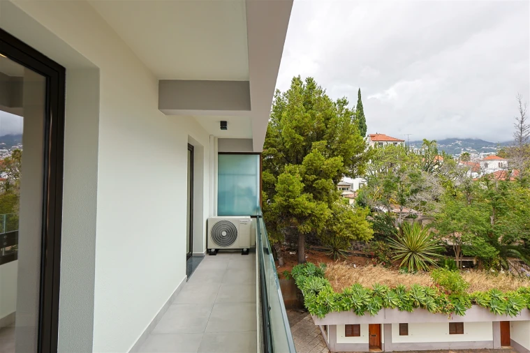 Apartamento T2 para Venda em Funchal (Se) Foto 8
