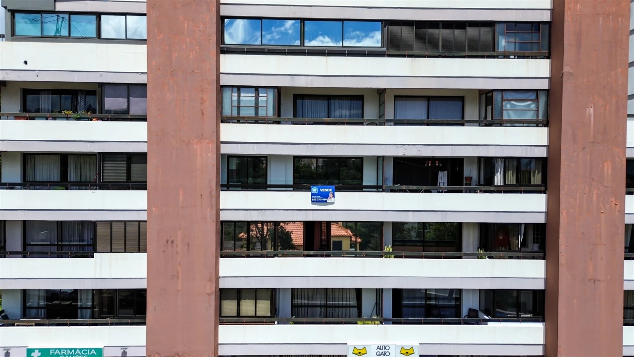 Apartamento T2 para Venda em Funchal (Se) Foto 61