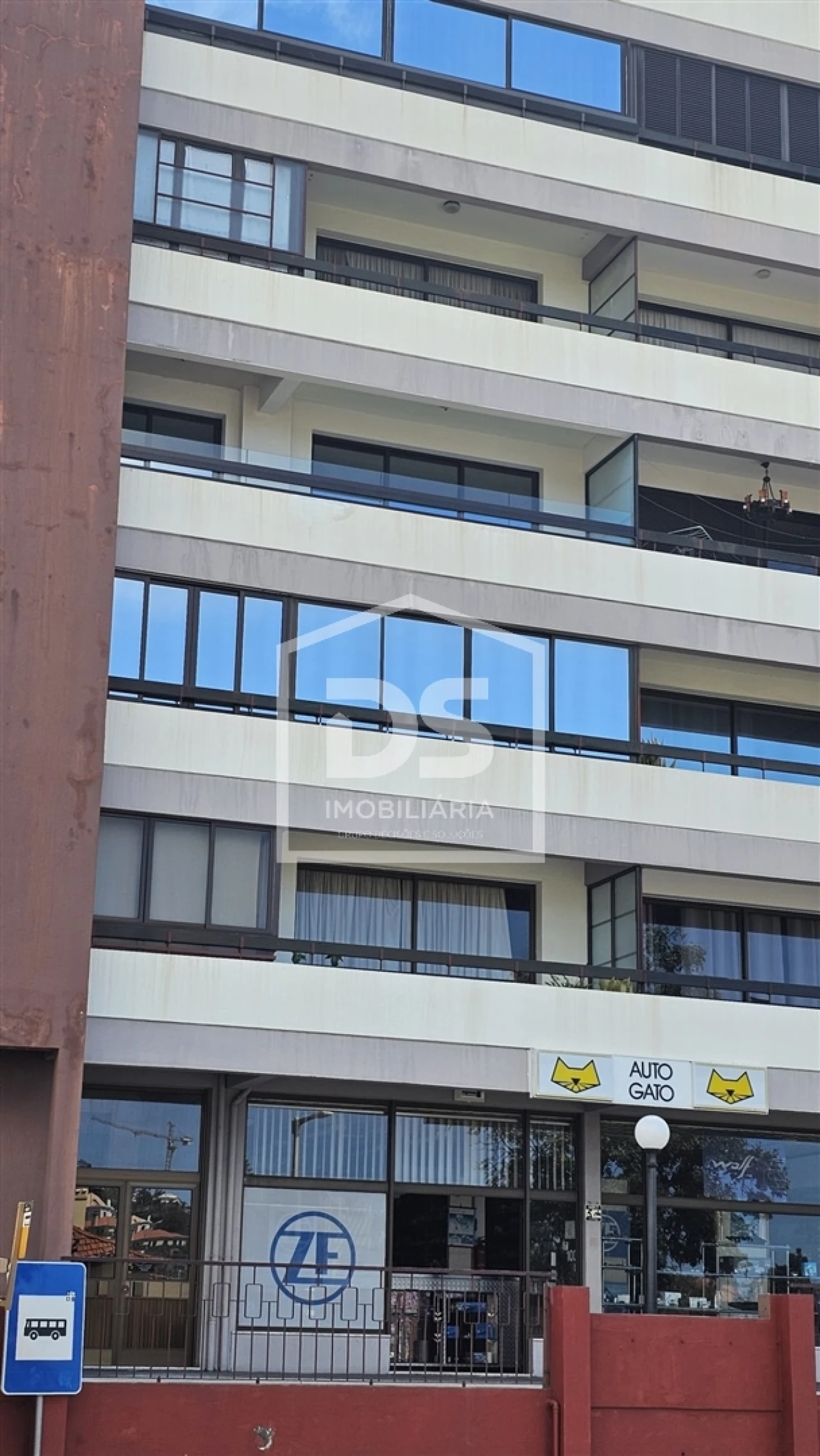 Apartamento T2 para Venda em Funchal (Se) Foto 1