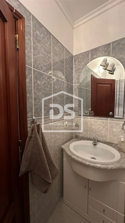 Apartamento T2 para Venda em Caniço