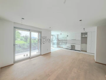 Apartamento T2 para Arrendamento em Urgezes