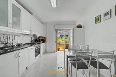 Apartamento T3 para Venda em São João da Madeira
