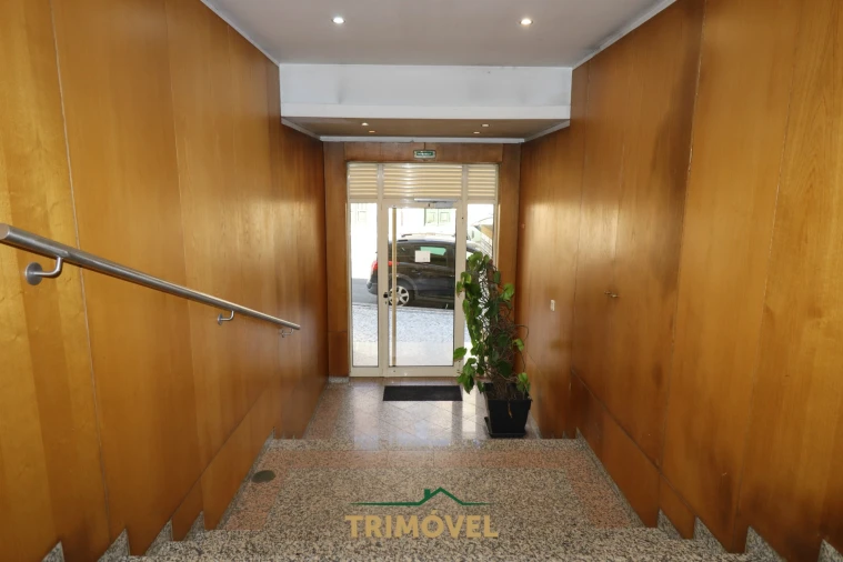 Apartamento T3 para Venda em São João da Madeira Foto 28