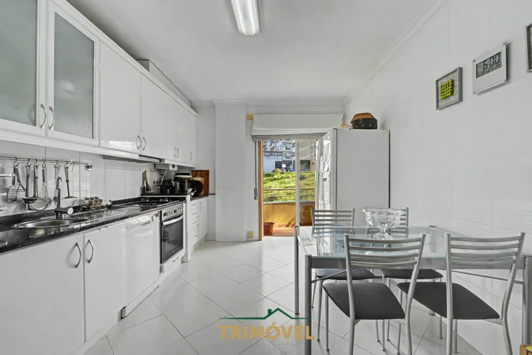 Apartamento T3 para Venda em São João da Madeira Foto 11