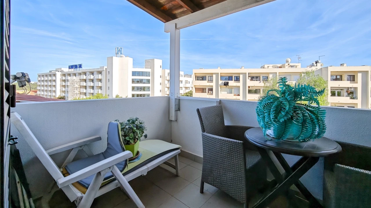 Apartamento T2 para Venda em Albufeira e Olhos de Água Foto 33