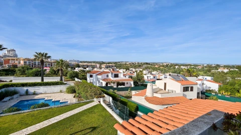 Apartamento T2 para Venda em Albufeira e Olhos de Água