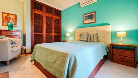 Apartamento T2 para Venda em Albufeira e Olhos de Água