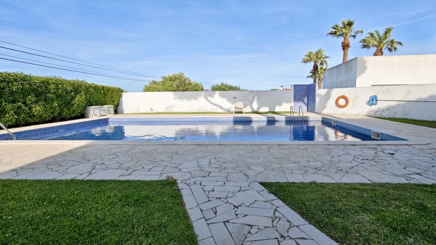 Apartamento T2 para Venda em Albufeira e Olhos de Água Foto 36