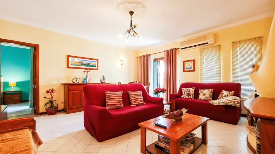 Apartamento T2 para Venda em Albufeira e Olhos de Água Foto 14