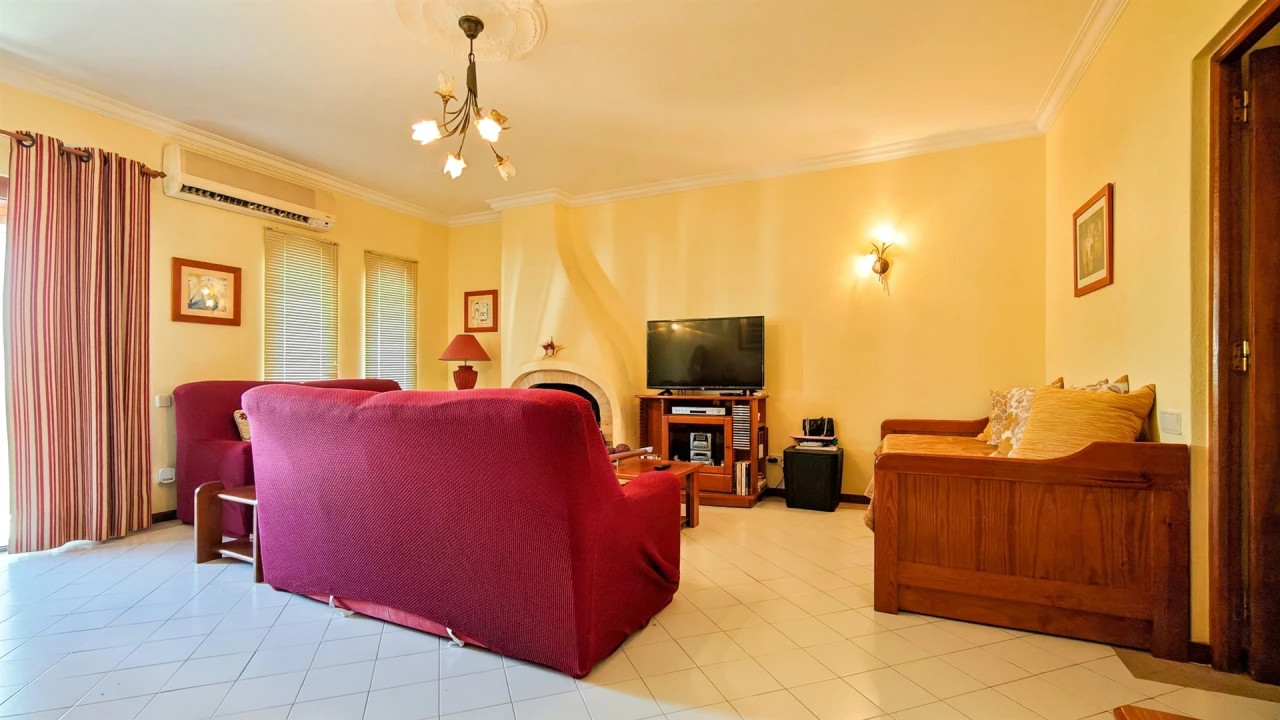 Apartamento T2 para Venda em Albufeira e Olhos de Água Foto 13