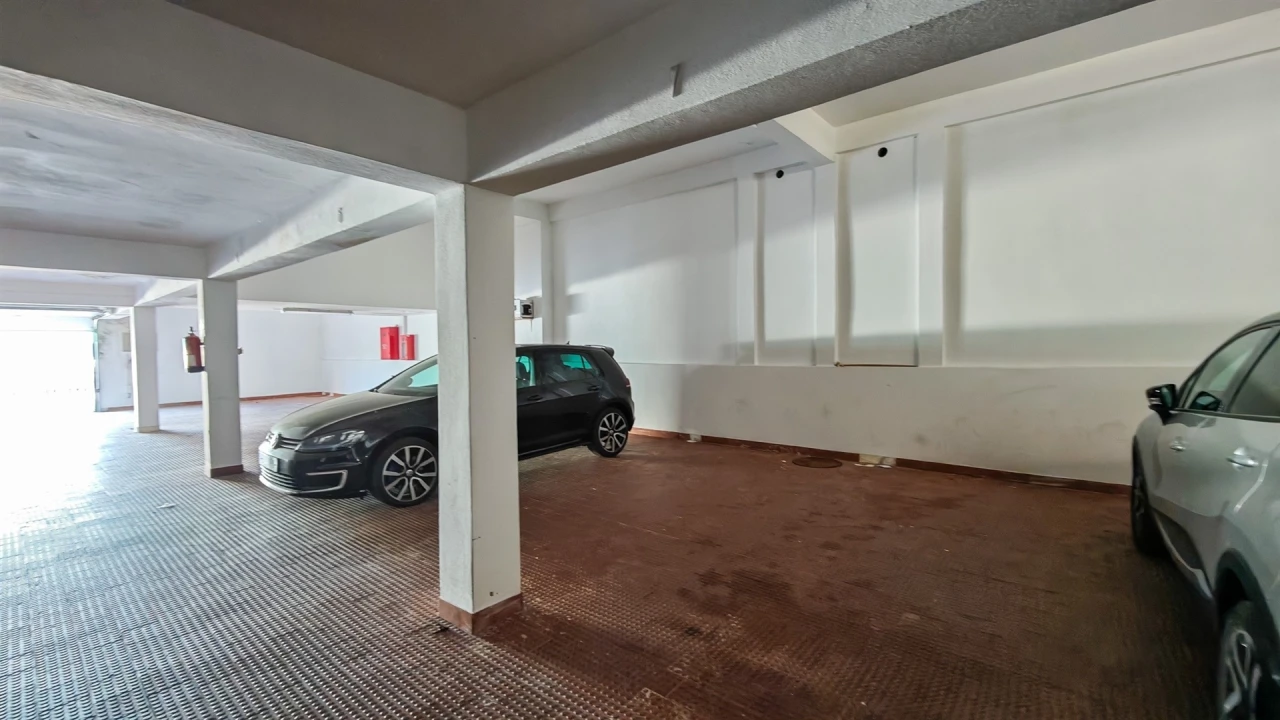 Apartamento T2 para Venda em Albufeira e Olhos de Água Foto 41