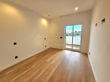 Apartamento T3 para Venda em Loule (São Clemente)