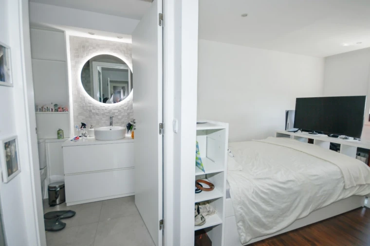 Apartamento T5 para Venda em Ramalde Foto 12