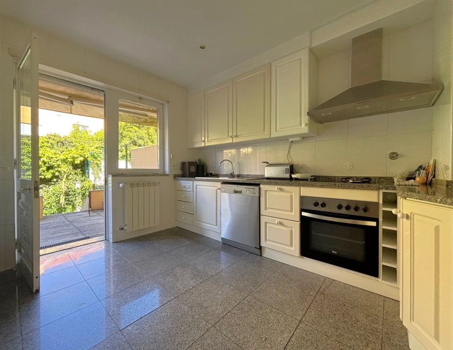 Moradia T5 para Venda em Aldoar, Foz do Douro e Nevogilde Foto 23