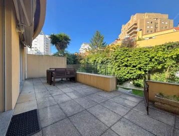 Moradia T5 para Venda em Aldoar, Foz do Douro e Nevogilde