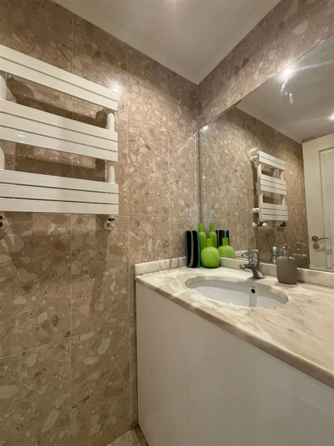 Moradia T5 para Venda em Aldoar, Foz do Douro e Nevogilde