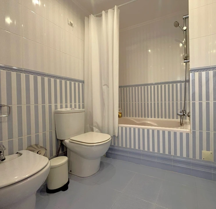 Moradia T5 para Venda em Aldoar, Foz do Douro e Nevogilde Foto 36