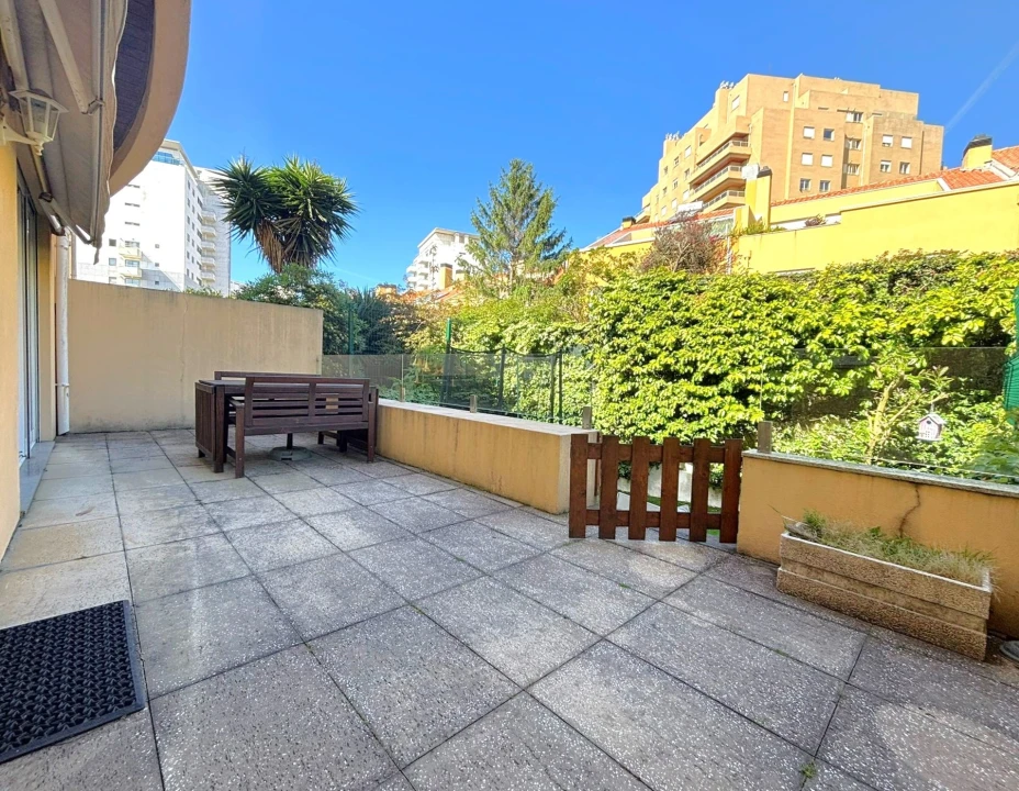 Moradia T5 para Venda em Aldoar, Foz do Douro e Nevogilde Foto 25