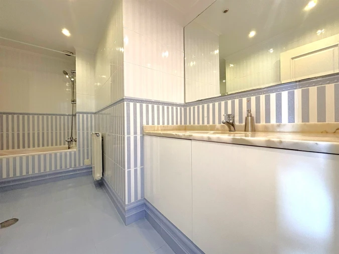 Moradia T5 para Venda em Aldoar, Foz do Douro e Nevogilde Foto 38