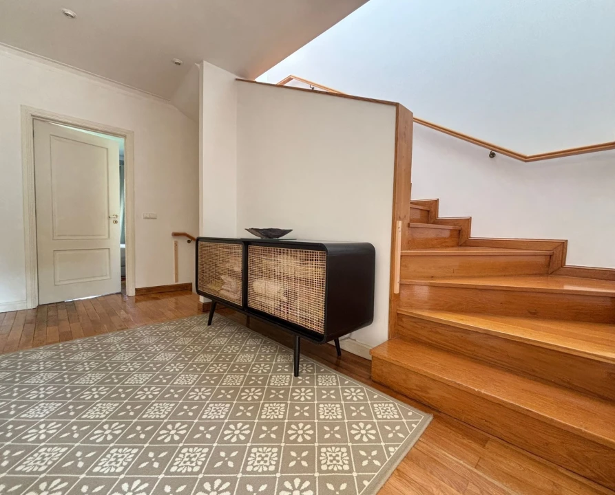 Moradia T5 para Venda em Aldoar, Foz do Douro e Nevogilde Foto 30