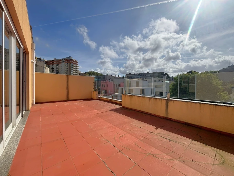 Moradia T5 para Venda em Aldoar, Foz do Douro e Nevogilde Foto 40