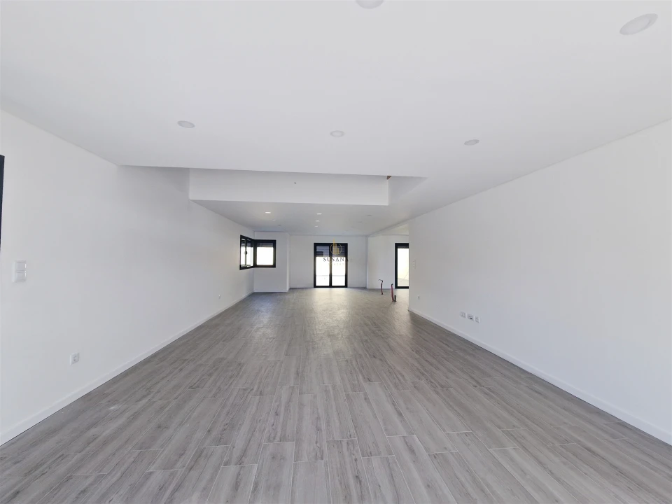 Moradia T5 para Venda em Ranhados Foto 2